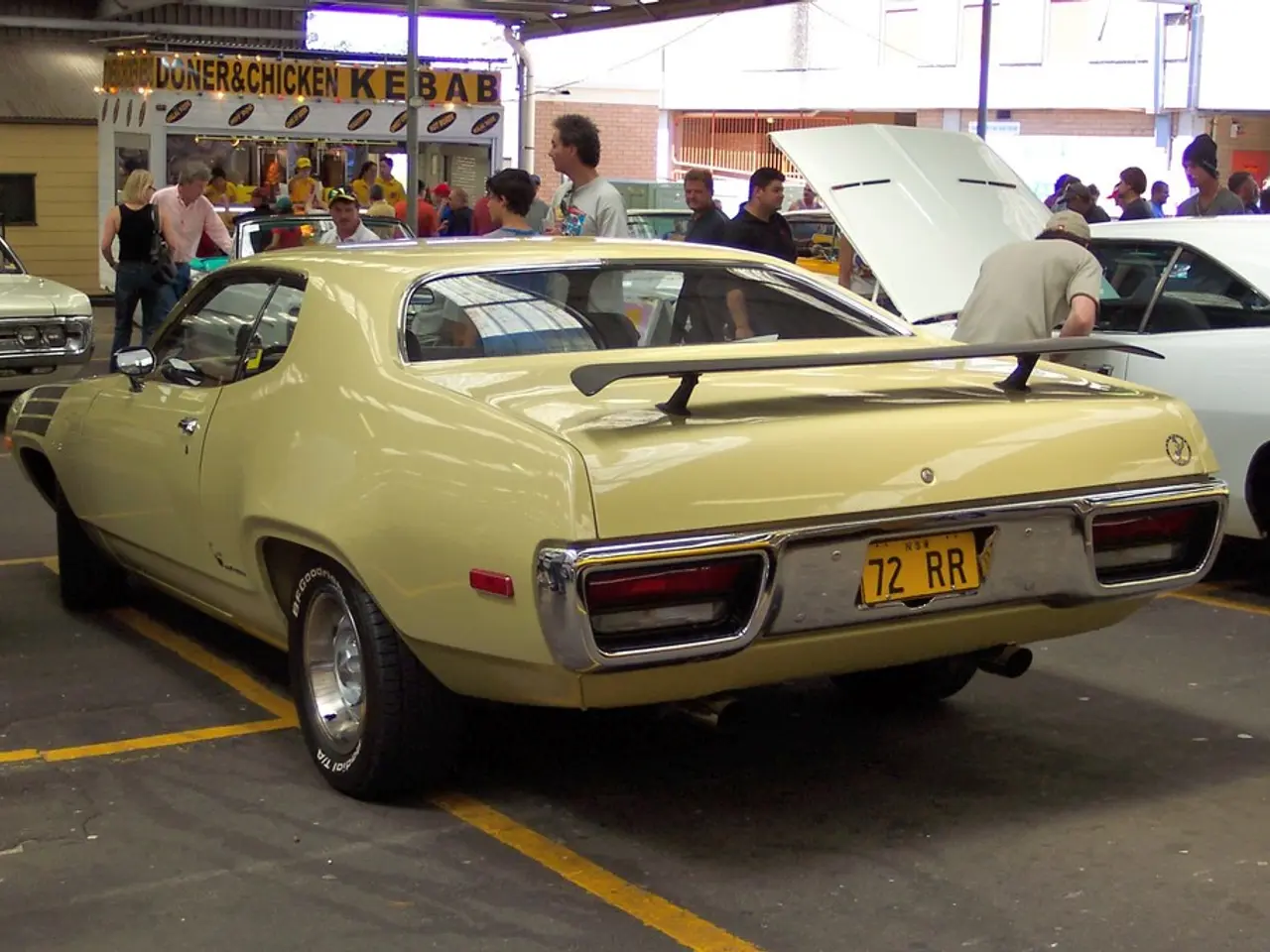 Historic Vehicles in Sharjah Unveil Nation's Past, Function as Elegant Time Centers