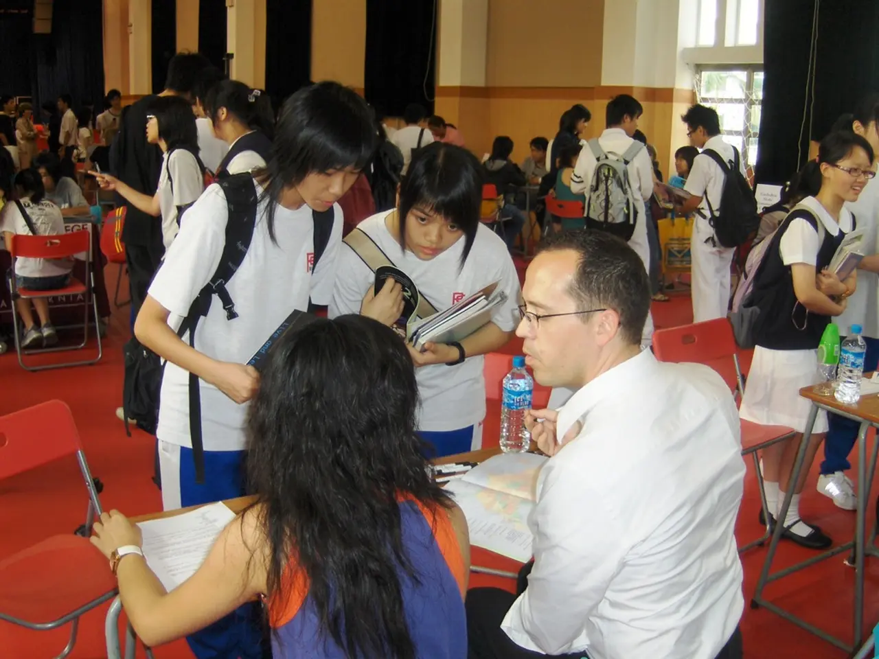 Celebrate Educators in 2025: Top Discounts and Gratis Offers for Teachers