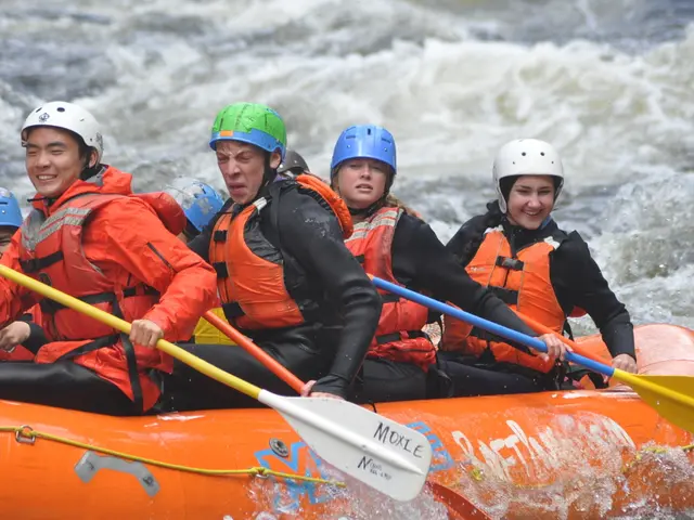 Affordable inflatable kayak garners praise from testers, retailing at £82 in the UK and $111 in the...