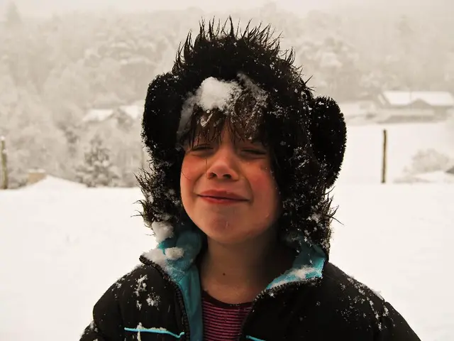 Top Methods for Silencing a Bawling Child You're Looking After