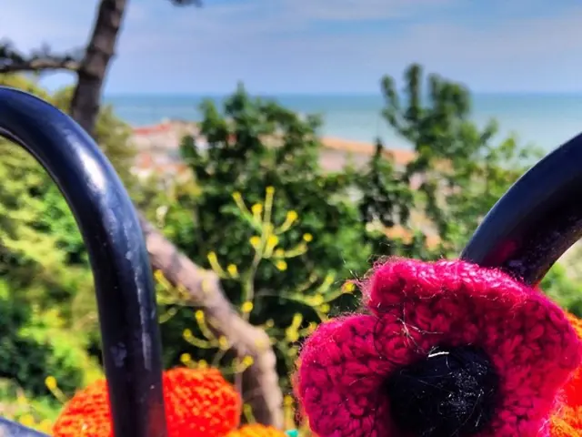 Affordable, spacious Arc'teryx women's fleece for your outdoor expeditions, offering ample layering...