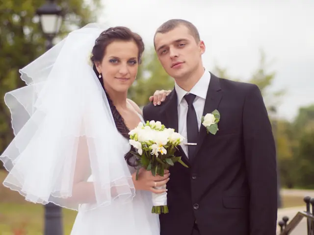 Thoughtful DIY Wedding Presents Demonstrating Thoughtfulness and Impressiveness