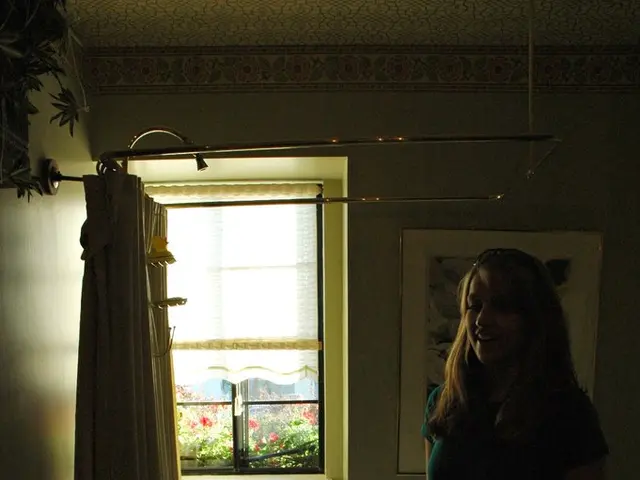 Protective Clothing with UV Shield: Discerning Quality and Identifying the Best