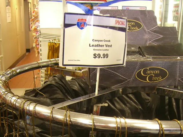 Canine unit at Anamosa State Penitentiary receives donated protective vest.