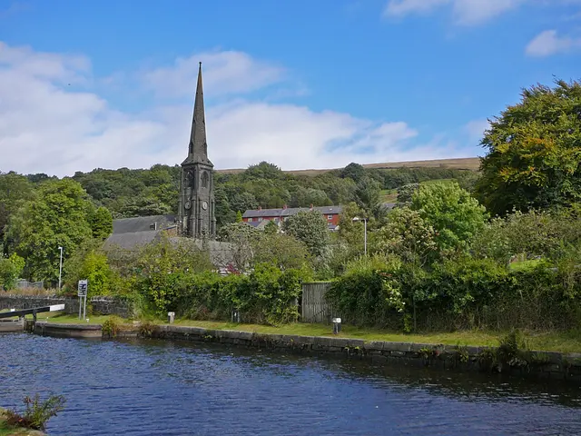 Turn the clock ahead one hour, transition to winter time tonight