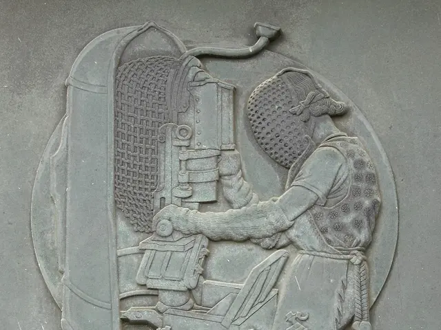 Uncovered Ochre Tools with Special Features Point to Intricate Early Human Technology Developments