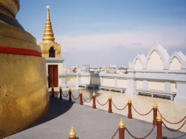 Exploring London's Architectural Marvel: A Home Modeled After California's Achievements, Honored as...