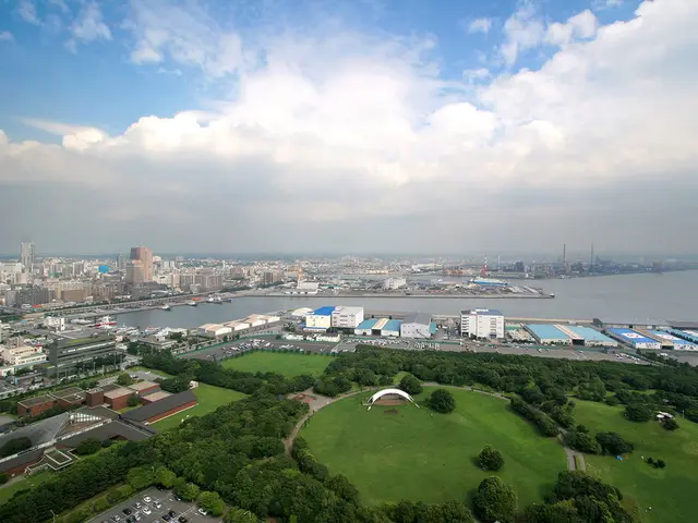 Guide on Urban Composting: Mastering Composting in City Environments