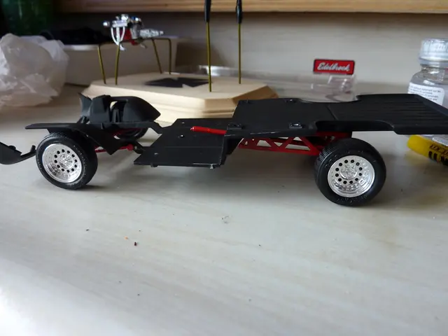 DIY Pipe Cleaner Projects for Both Children and Adults' Imaginations