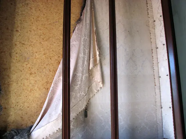 Modern architectural marvels of Berlin, segment 8: Zoofenster and Upper West buildings explored