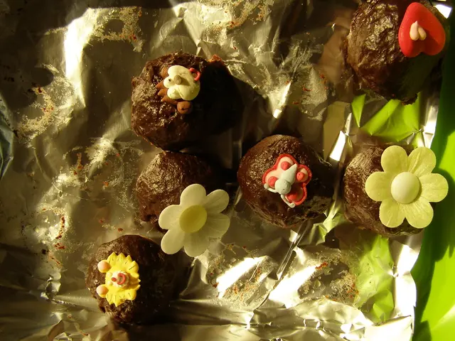 Individuals are wrapping their doorknobs with aluminum foil - discover the peculiar justification...