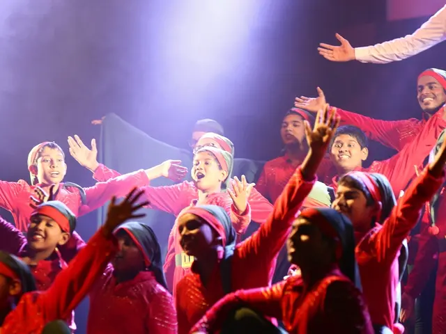 Top-Notch Halloween Costume Concepts for a Family Gathering in 2025